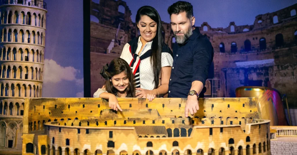 Capa do blog: monumentos do mundo - imagem de uma familia no Maravilhas do Mundo