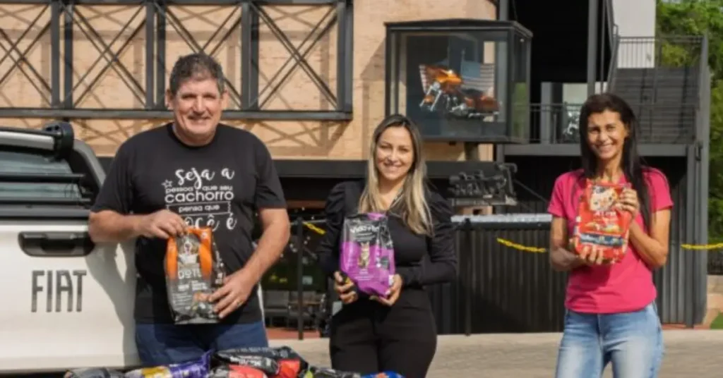 Capa da notícia: campanha Patinhas Solidárias Dreams Park